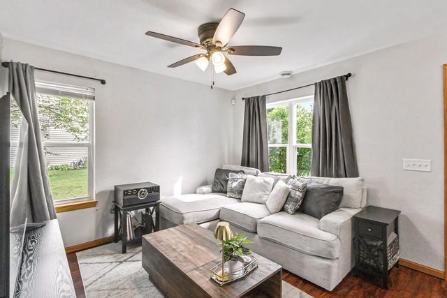 267 Sweet Grass Drive, Sun Prairie, WI 53590