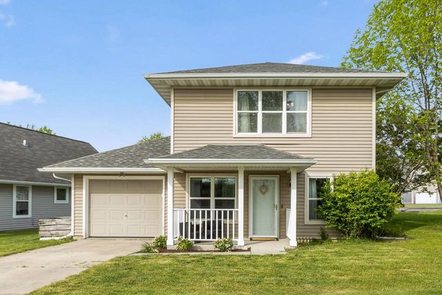 267 Sweet Grass Drive, Sun Prairie, WI 53590