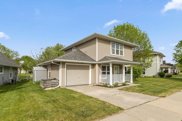 267 Sweet Grass Drive, Sun Prairie, WI 53590
