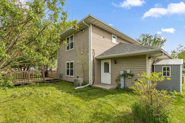 267 Sweet Grass Drive, Sun Prairie, WI 53590