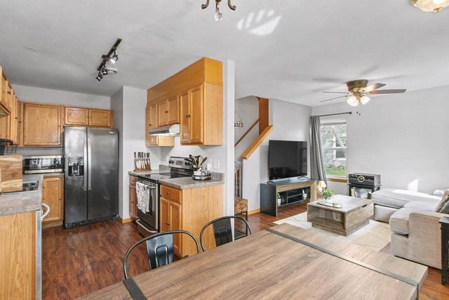267 Sweet Grass Drive, Sun Prairie, WI 53590