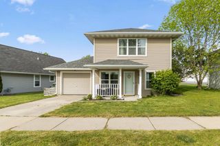 267 Sweet Grass Drive, Sun Prairie, WI 53590