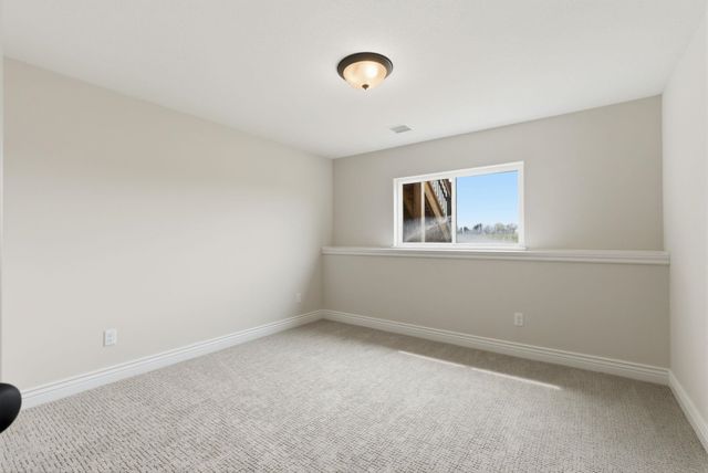 1323 Footbridge St, Goddard, KS 67052