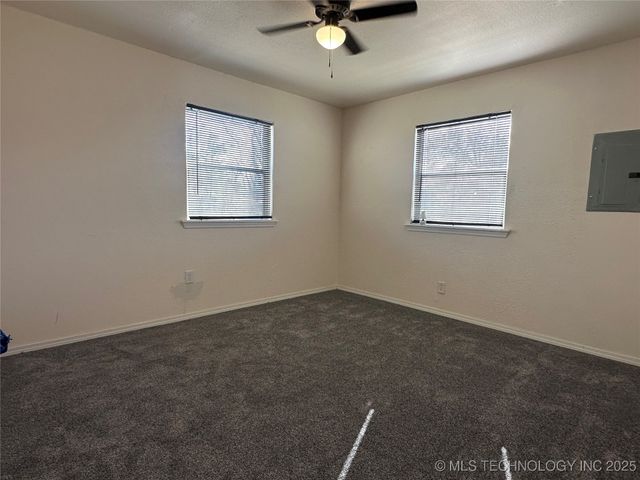 1500 E 3rd Street, Okmulgee, OK 74447