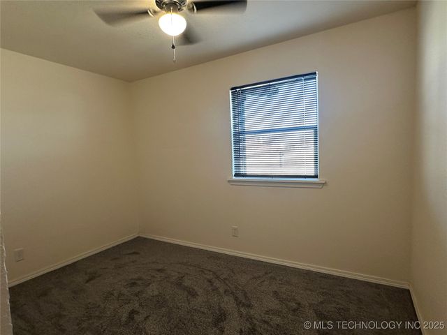 1500 E 3rd Street, Okmulgee, OK 74447