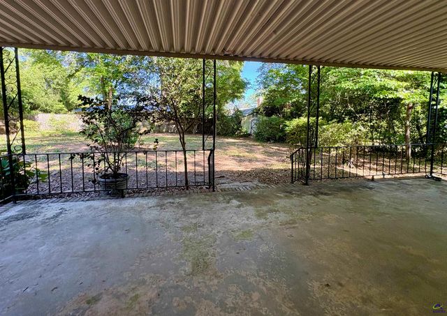 314 Forest Hill Drive, Warner Robins, GA 31088