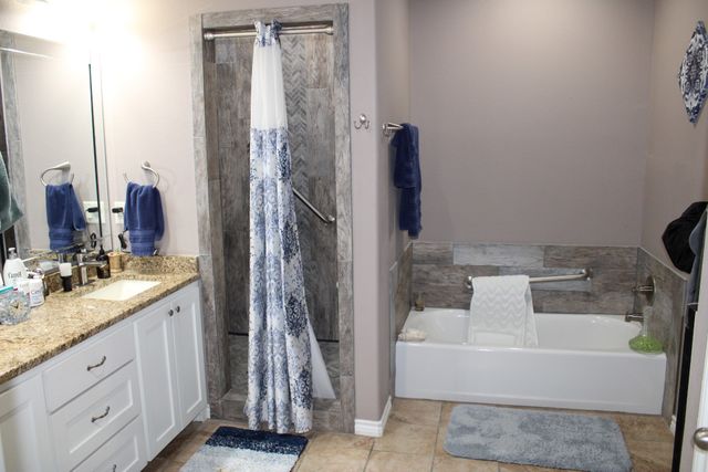 7280 Feather Bay Boulevard, Brownwood, TX 76801