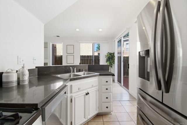 10833 Caminito Arcada, San Diego, CA 92131