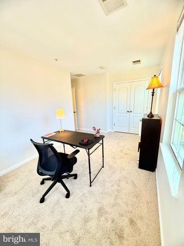 7697 TIMBERCROSS LN, Glen Burnie, MD 21060