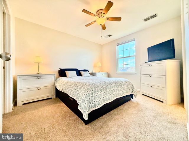 7697 TIMBERCROSS LN, Glen Burnie, MD 21060