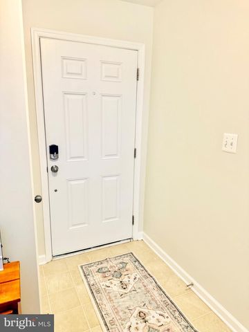 7697 TIMBERCROSS LN, Glen Burnie, MD 21060