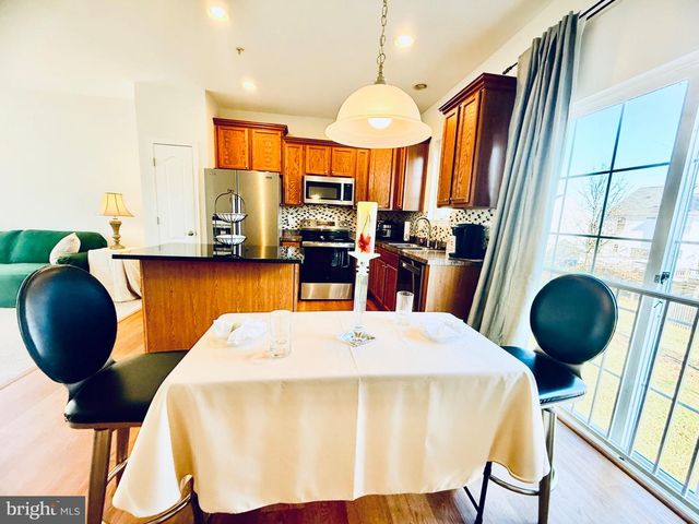 7697 TIMBERCROSS LN, Glen Burnie, MD 21060