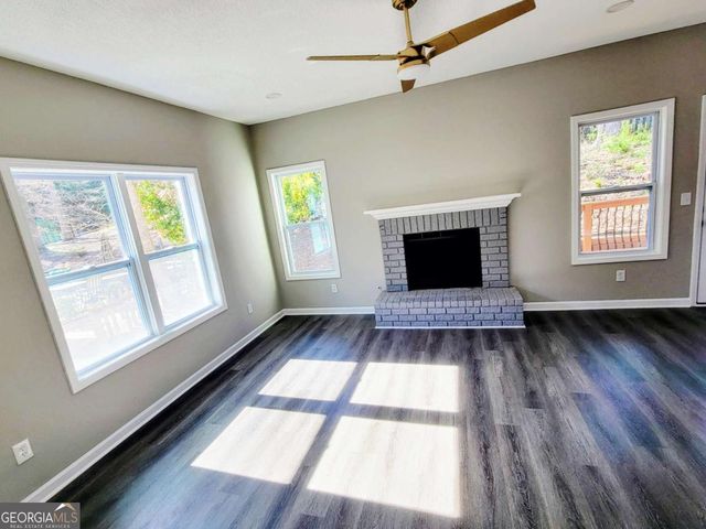 2081 Hunters Ridge Drive, Lawrenceville, GA 30044