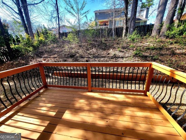 2081 Hunters Ridge Drive, Lawrenceville, GA 30044