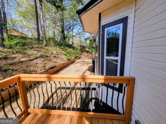 2081 Hunters Ridge Drive, Lawrenceville, GA 30044