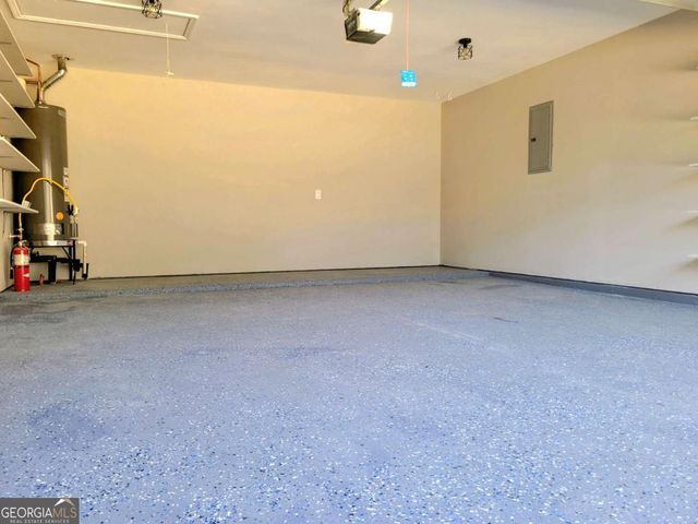 2081 Hunters Ridge Drive, Lawrenceville, GA 30044