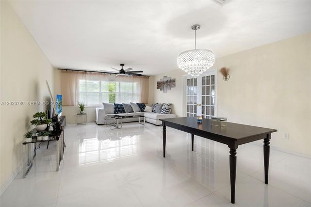 1330 NE 105th St 301, Miami Shores, FL 33138
