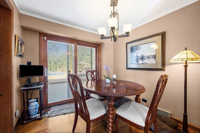 9138 belleforte Avenue, Morton Grove, IL 60053
