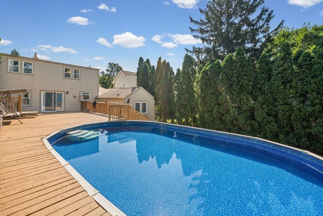 9138 belleforte Avenue, Morton Grove, IL 60053