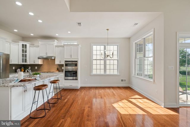 20851 SABER JET PL, Ashburn, VA 20147