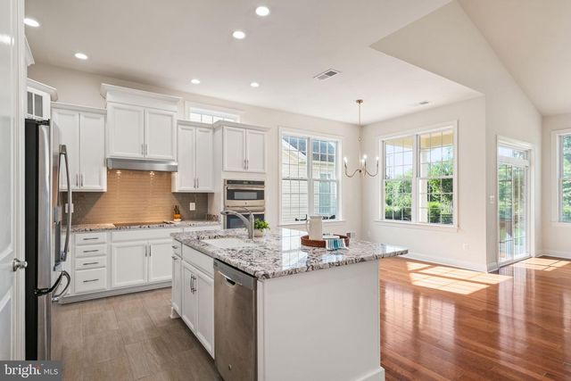 20851 SABER JET PL, Ashburn, VA 20147