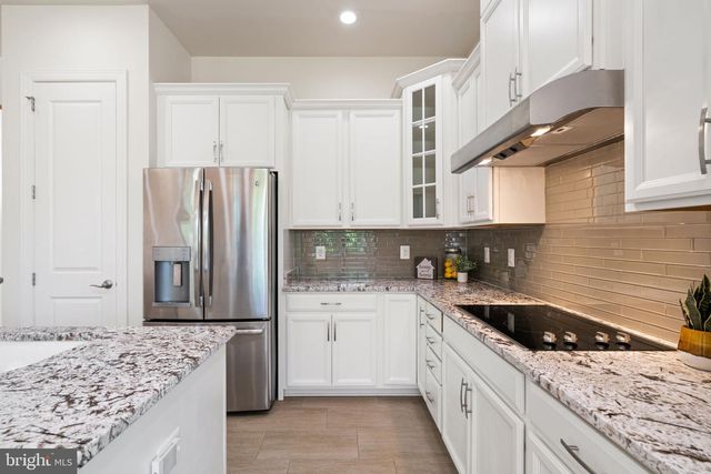 20851 SABER JET PL, Ashburn, VA 20147