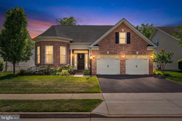 20851 SABER JET PL, Ashburn, VA 20147