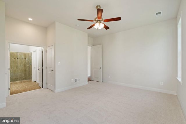 20851 SABER JET PL, Ashburn, VA 20147