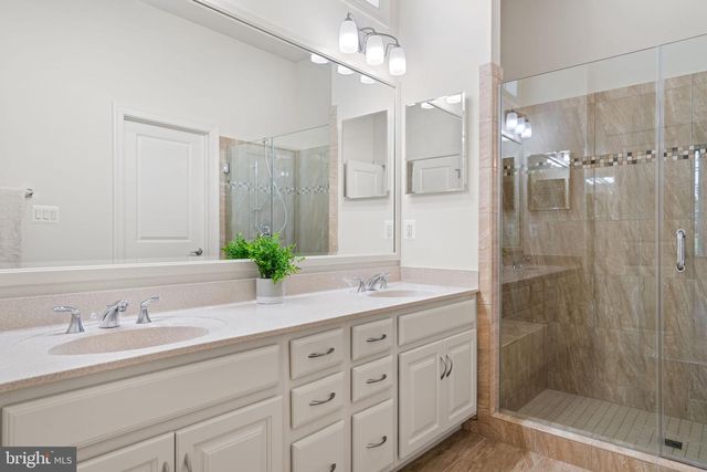 20851 SABER JET PL, Ashburn, VA 20147