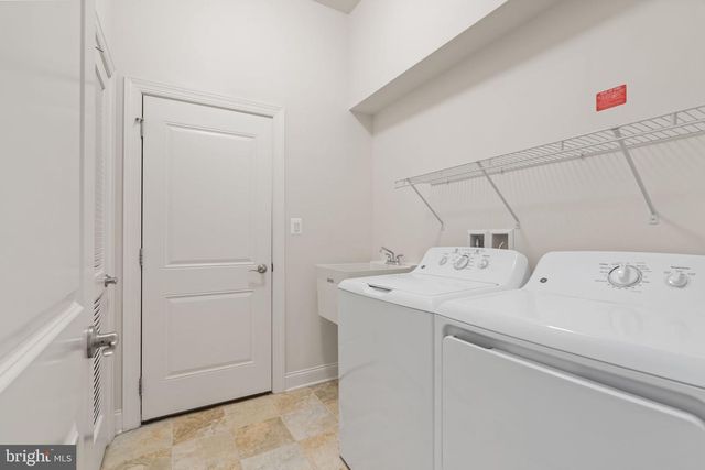 20851 SABER JET PL, Ashburn, VA 20147
