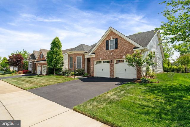 20851 SABER JET PL, Ashburn, VA 20147