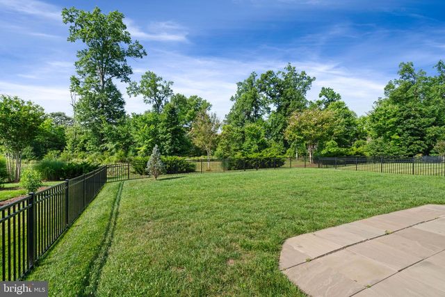 20851 SABER JET PL, Ashburn, VA 20147