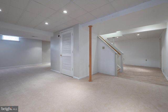 1 BRADDOCKS MILL RD, Medford, NJ 08055