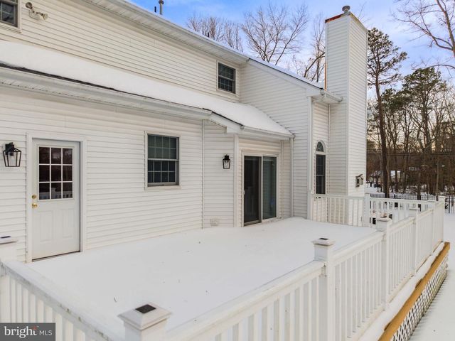 1 BRADDOCKS MILL RD, Medford, NJ 08055