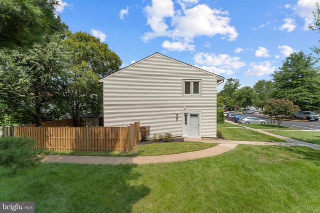 328 RENEAU WAY, Herndon, VA 20170