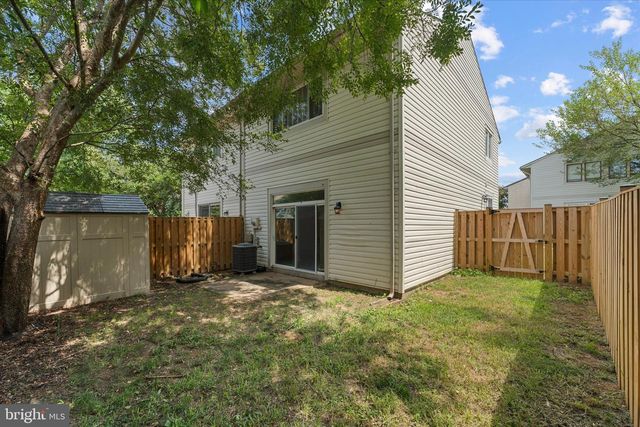 328 RENEAU WAY, Herndon, VA 20170