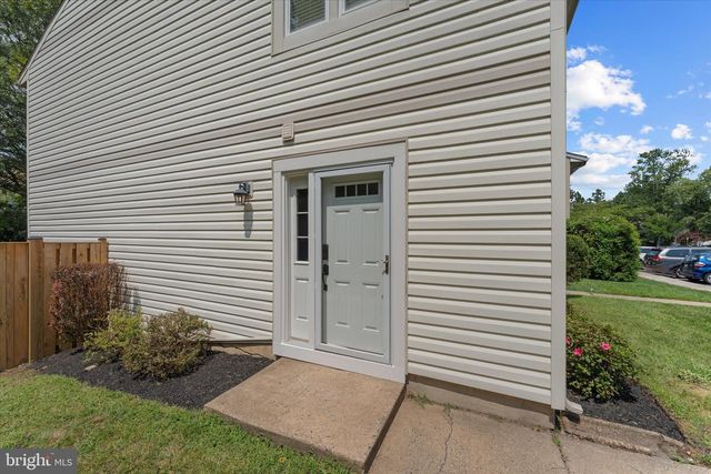 328 RENEAU WAY, Herndon, VA 20170