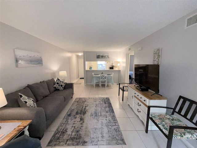 3001 58TH AVE S AVENUE S 805, St Petersburg, FL 33712
