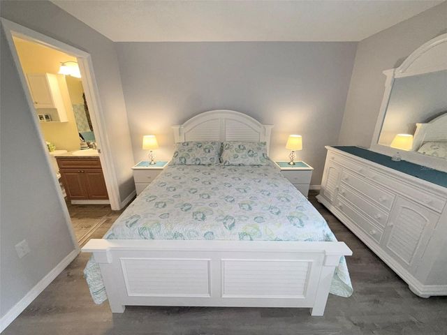 3001 58TH AVE S AVENUE S 805, St Petersburg, FL 33712