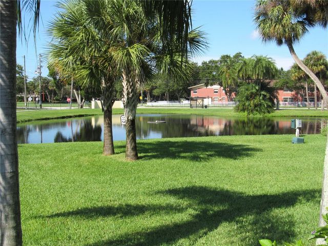 3001 58TH AVE S AVENUE S 805, St Petersburg, FL 33712
