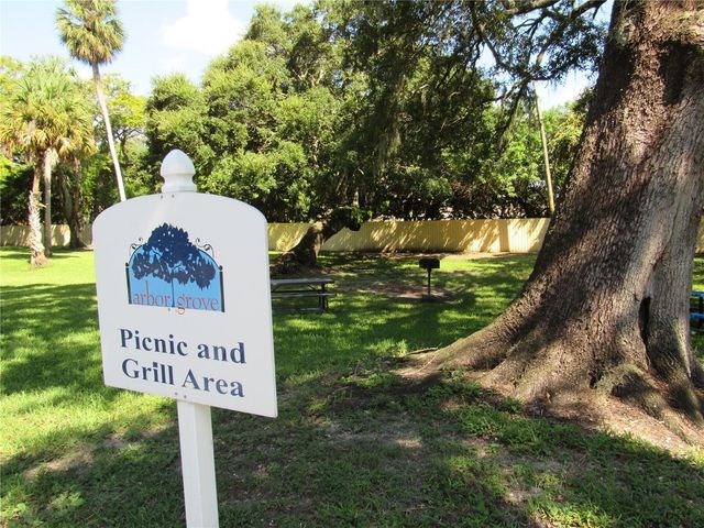 3001 58TH AVE S AVENUE S 805, St Petersburg, FL 33712