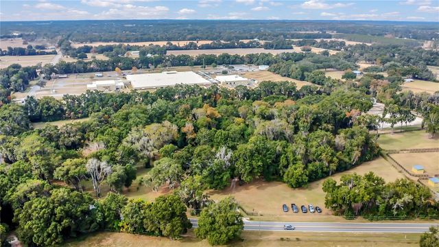 1801 W HIGHWAY 329, Citra, FL 32113