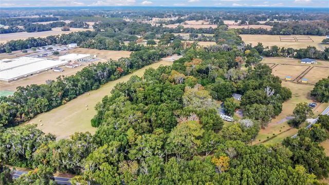 1801 W HIGHWAY 329, Citra, FL 32113