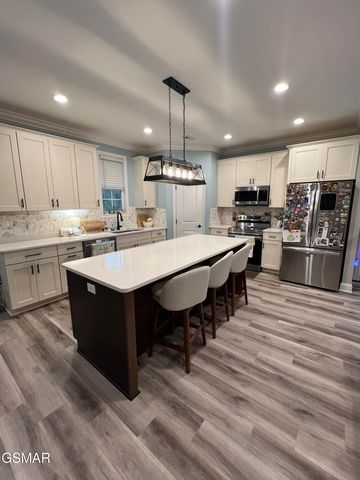 179 Van Gilder Way, Seymour, TN 37865