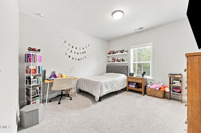 60 Gadwall Court, Zebulon, NC 27597