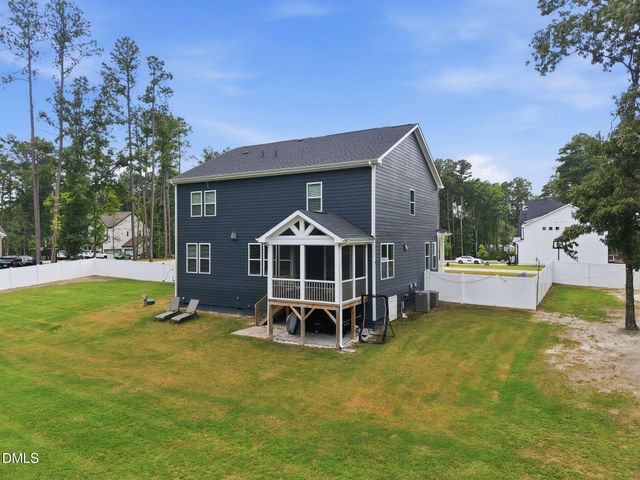 60 Gadwall Court, Zebulon, NC 27597