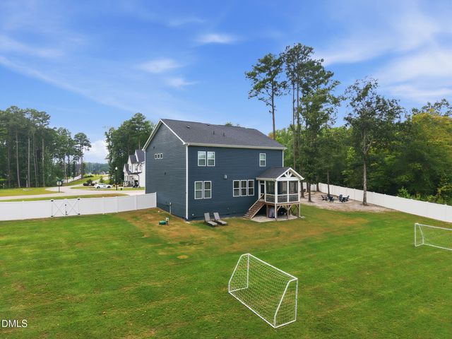 60 Gadwall Court, Zebulon, NC 27597
