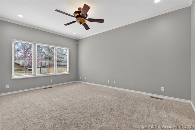 618 Kenwood Drive, Bartlesville, OK 74006