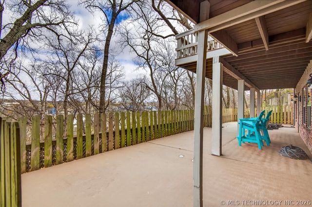 618 Kenwood Drive, Bartlesville, OK 74006