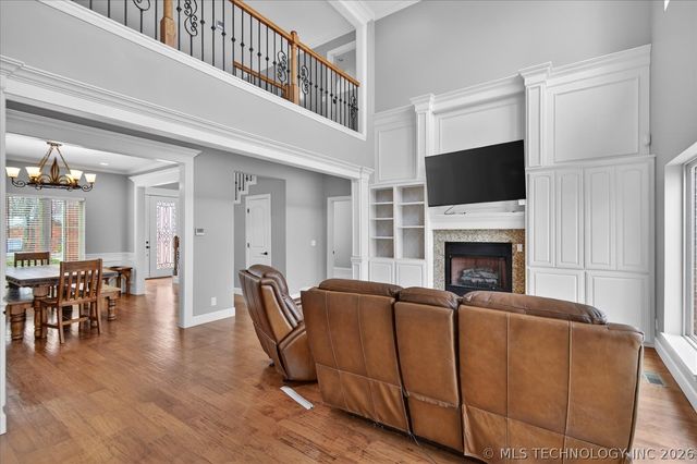 618 Kenwood Drive, Bartlesville, OK 74006